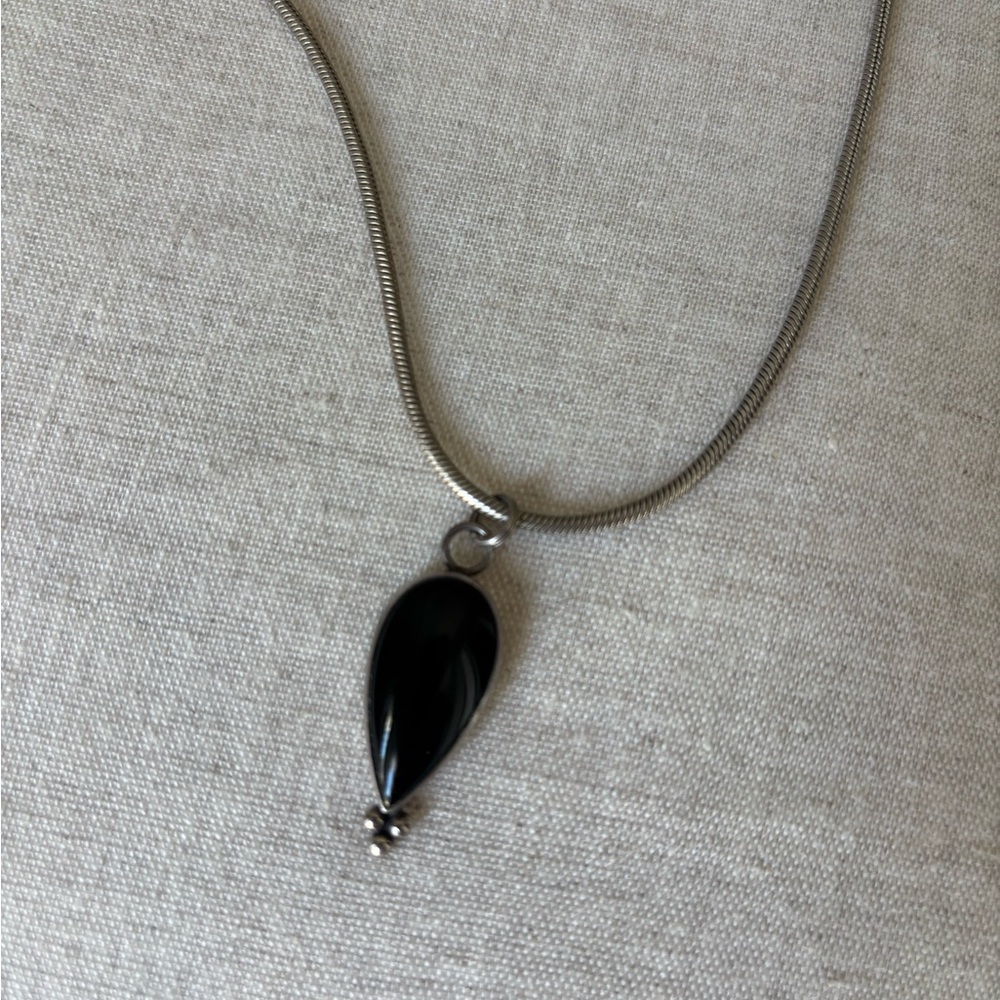 Navajo Black Onyx Teardrop Pendant Necklace